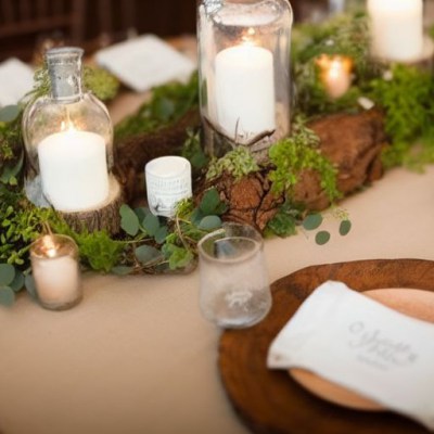 rustic wedding centerpieces with lanterns (3).jpg